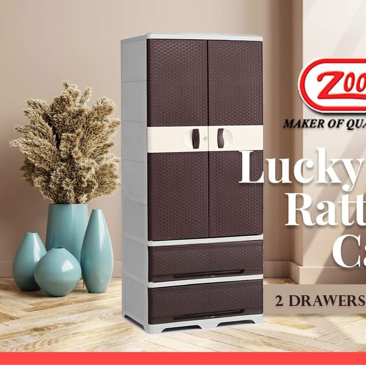 Zooey LuckyRattan LR2